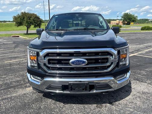 Agate Black Metallic 2023 Ford F-150 XLT