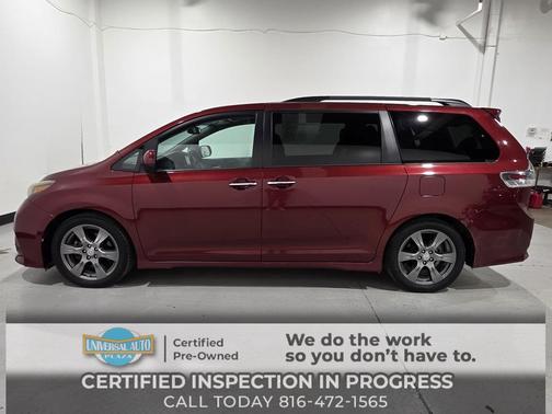 2017 Toyota Sienna SE Premium