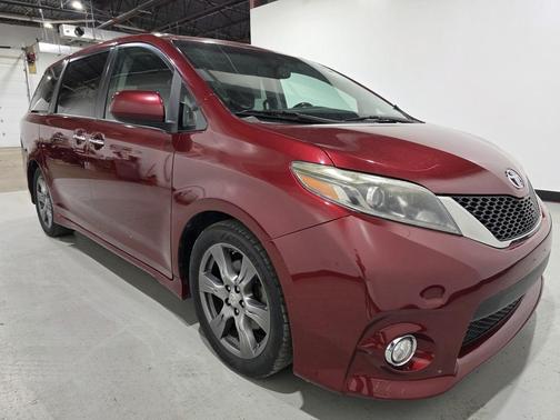 2017 Toyota Sienna SE Premium