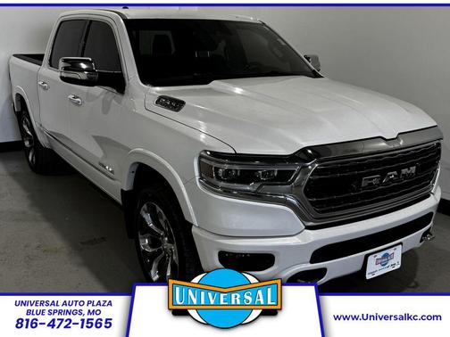Ivory White Tri-Coat Pearlcoat 2022 RAM 1500 Limited