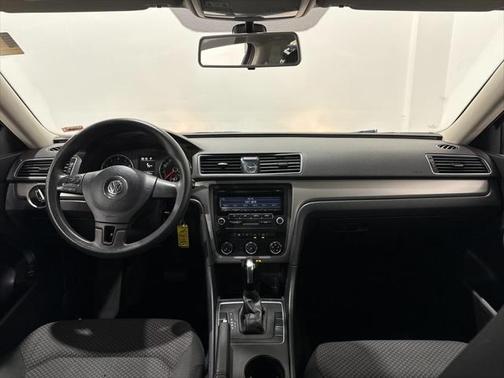 2013 Volkswagen Passat 2.5 S
