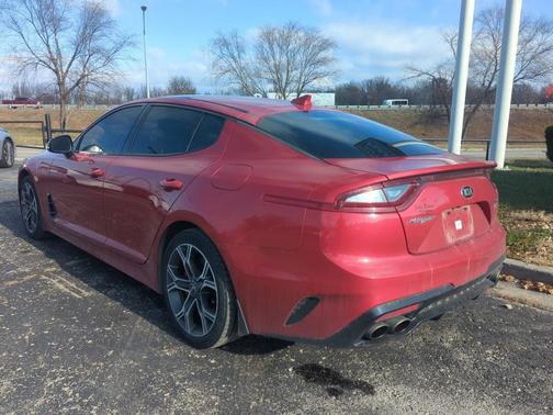 2018 Kia Stinger GT1
