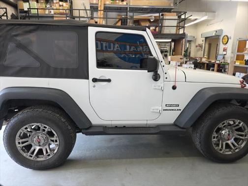 2017 Jeep Wrangler Sport