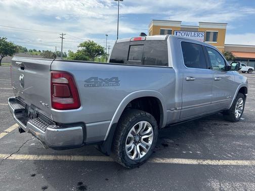 Billet Silver Metallic Clearcoat 2022 RAM 1500 Limited