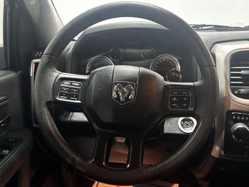 2019 RAM 1500 Classic Warlock Quad Cab 4x4 6'4' Box