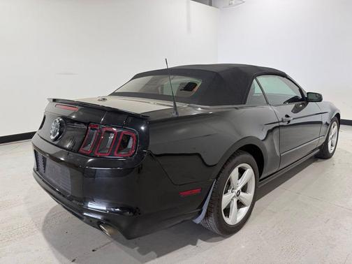 2014 Ford Mustang GT Premium