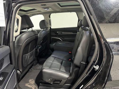 Black 2022 Kia Telluride SX
