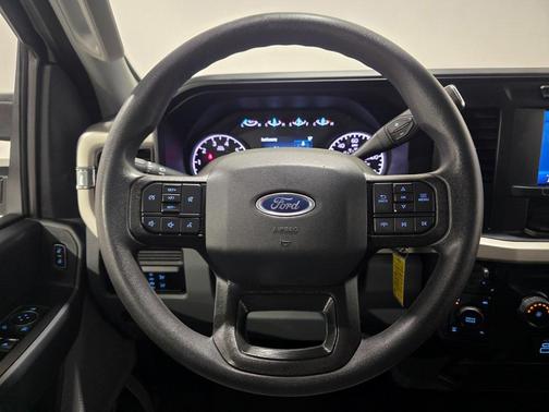 2023 Ford F-250 XLT