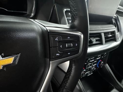 Silver Sage Metallic 2023 Chevrolet Suburban Premier