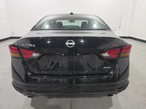 2025 Nissan Altima SR AWD