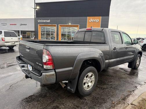 2015 Toyota Tacoma SR5