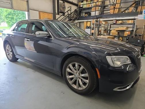 2018 Chrysler 300 Limited