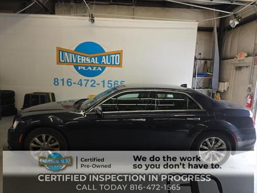 2018 Chrysler 300 Limited