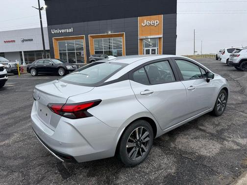 2025 Nissan Versa 1.6 SV