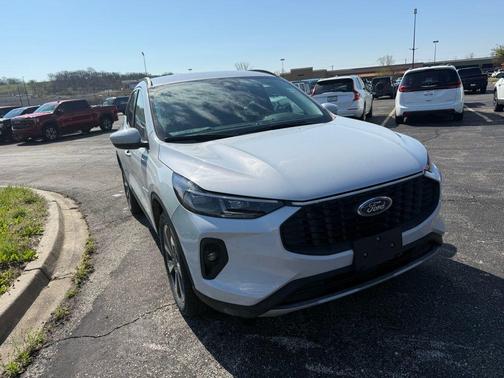 Silver 2025 Ford Escape Platinum