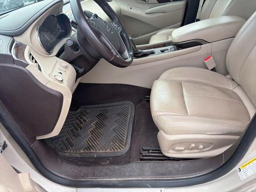 Champagne Silver Metallic 2014 Buick LaCrosse Leather