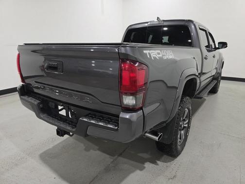 2018 Toyota Tacoma TRD Sport