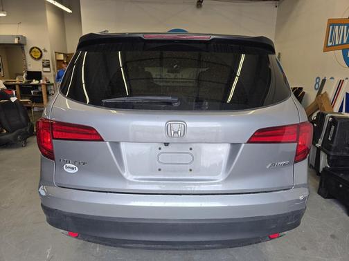 2018 Honda Pilot LX