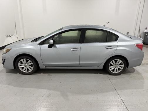 2015 Subaru Impreza 2.0i Premium