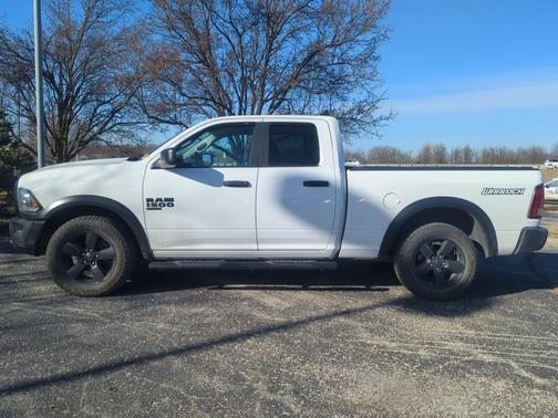 2020 RAM 1500 Classic Warlock Quad Cab 4x4 6'4' Box