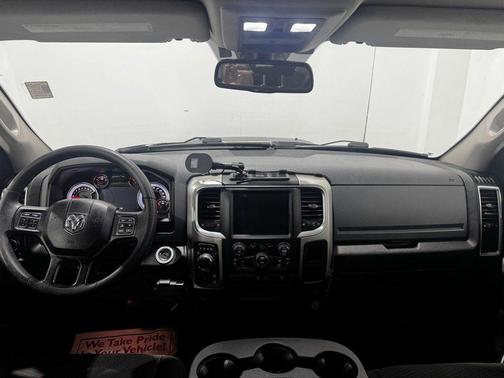 2020 RAM 1500 Classic Warlock Quad Cab 4x4 6'4' Box