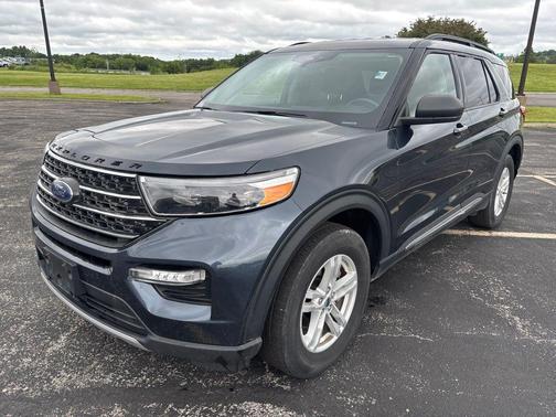 Stone Blue Metallic 2022 Ford Explorer XLT