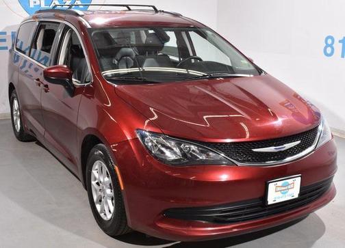 2020 Chrysler Voyager LXI