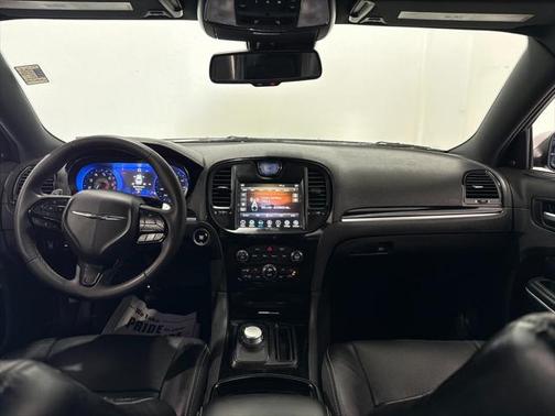 2022 Chrysler 300 S
