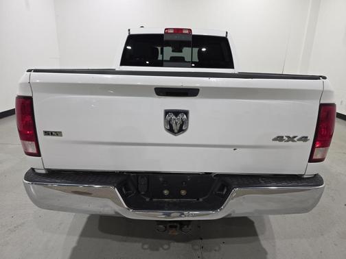 2019 RAM 1500 SLT
