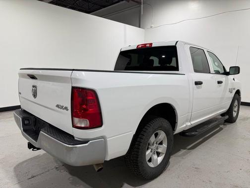 2022 RAM 1500 Classic SLT