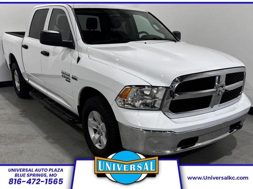 2022 RAM 1500 Classic SLT
