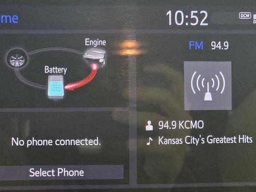 2021 Toyota Sienna XLE 8 Passenger