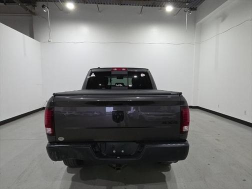 2019 RAM 1500 Classic Warlock Crew Cab 4x4 5'7' Box