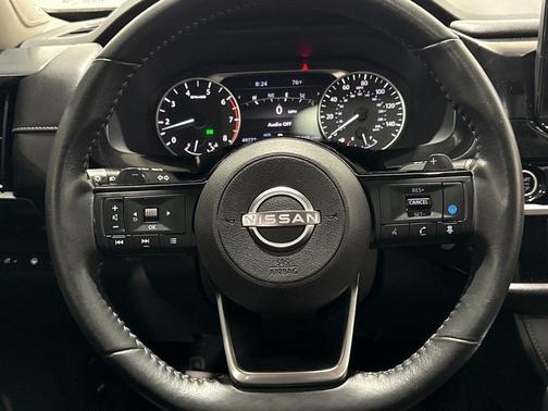 2022 Nissan Pathfinder SL 4WD