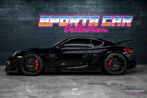 2016 Porsche Cayman GT4