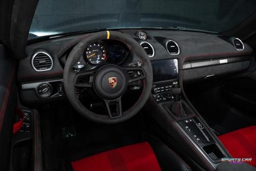 2024 Porsche 718 Spyder RS