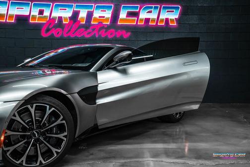 2019 Aston Martin Vantage Base