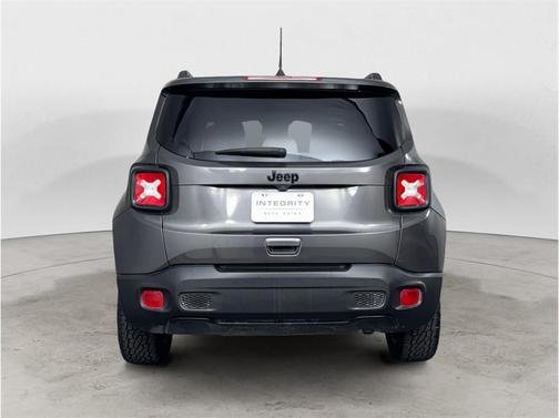 Granite Crystal Metallic Clearcoat 2019 Jeep Renegade Altitude