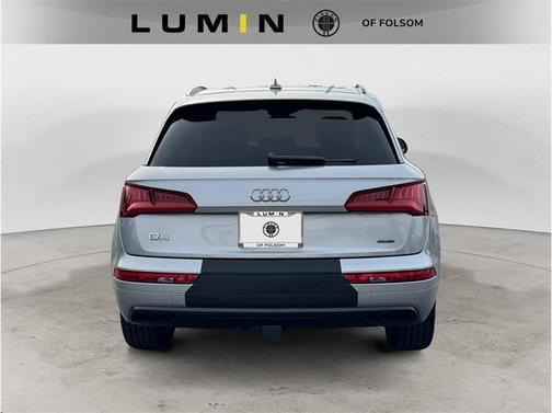 2019 Audi Q5 2.0T Premium Plus