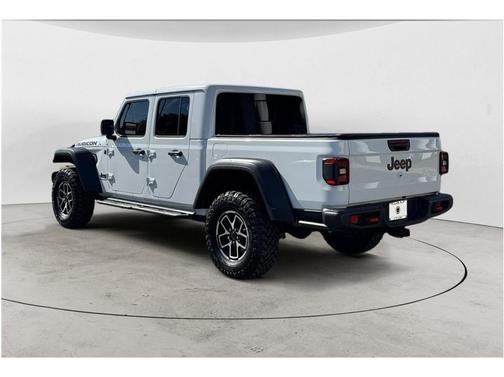 Bright White Clearcoat 2025 Jeep Gladiator Rubicon