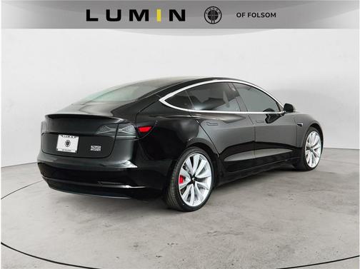 2018 Tesla Model 3 Performance