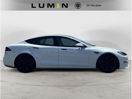 2022 Tesla Model S Dual Motor All-Wheel Drive