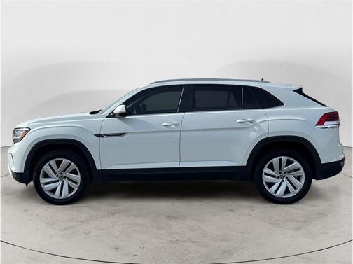 White 2021 Volkswagen Atlas Cross Sport 2.0T SE w/Technology