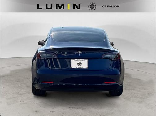 2023 Tesla Model 3 Standard Range