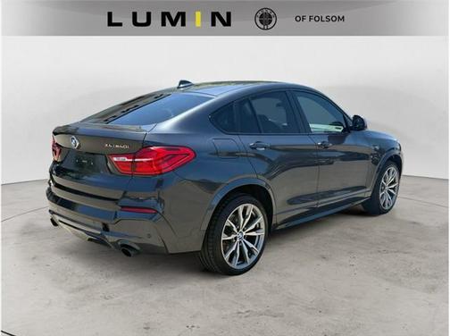2016 BMW X4 M40i