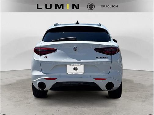 2020 Alfa Romeo Stelvio Ti Sport