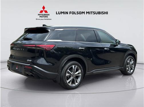 Mineral Black 2023 INFINITI QX60 Luxe