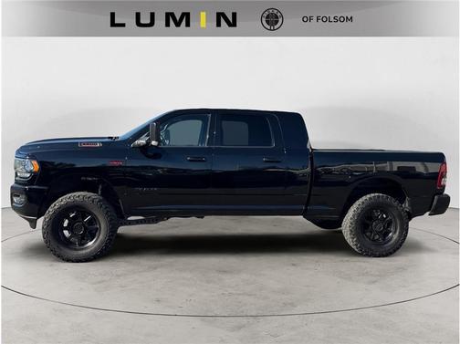 2020 RAM 2500 Big Horn Mega Cab 4X4 6'4'' Box