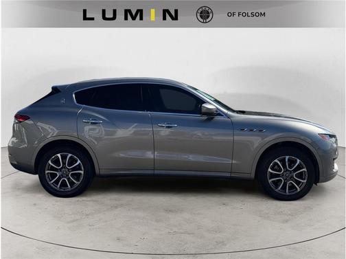 2021 Maserati Levante Base