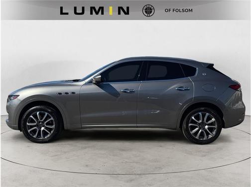 2021 Maserati Levante Base